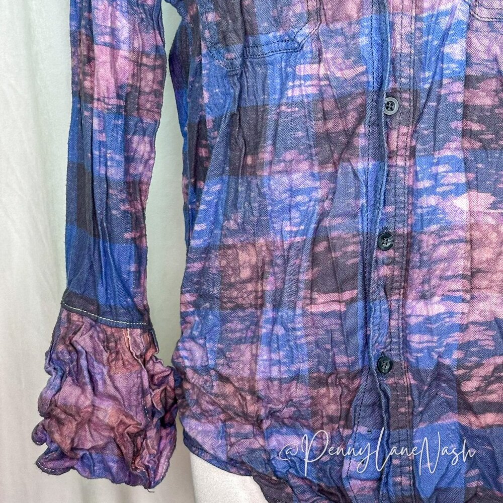 Angry Minnow Vintage Distressed Plaid Ornate Flared Sleeves Shirt - Picture 3 of 9